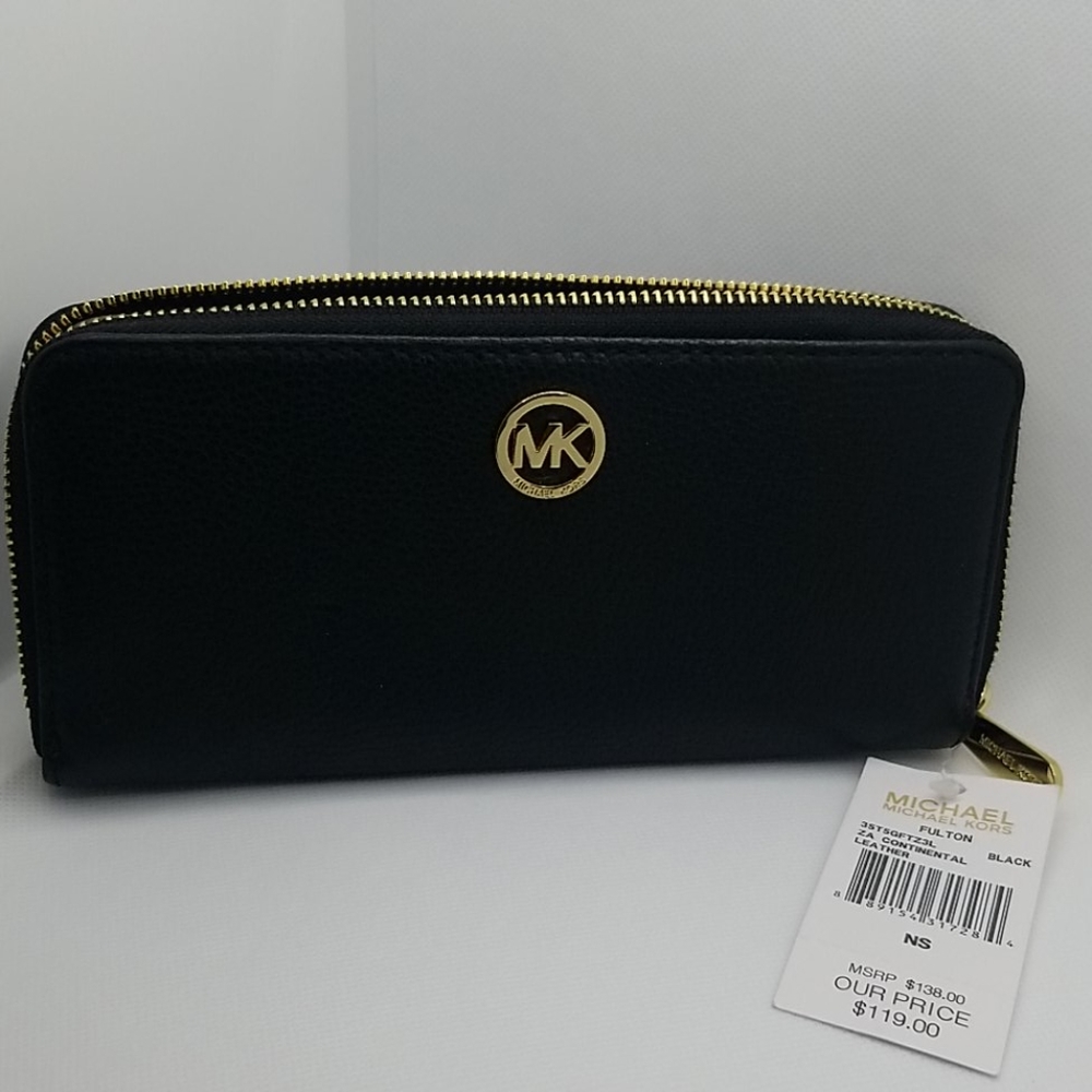 Michael Kors wallet
